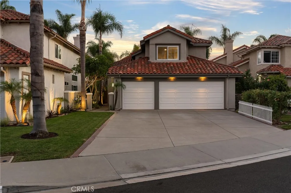 6 Aleria Laguna Niguel, CA 92677