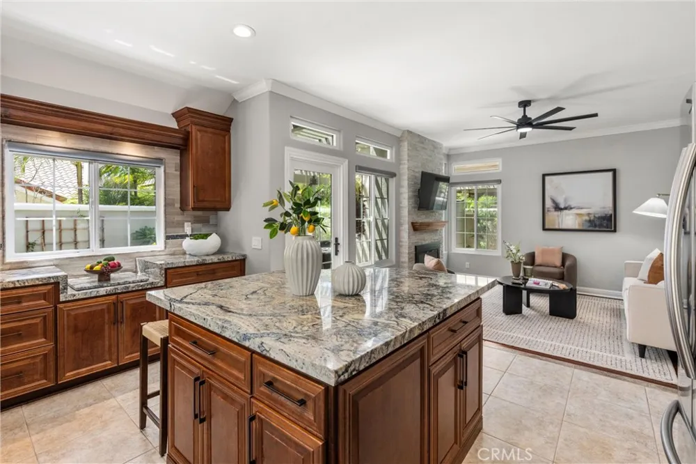 6 Aleria Laguna Niguel, CA 92677