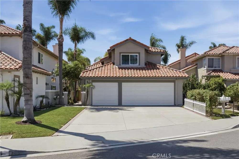 6 Aleria Laguna Niguel, CA 92677