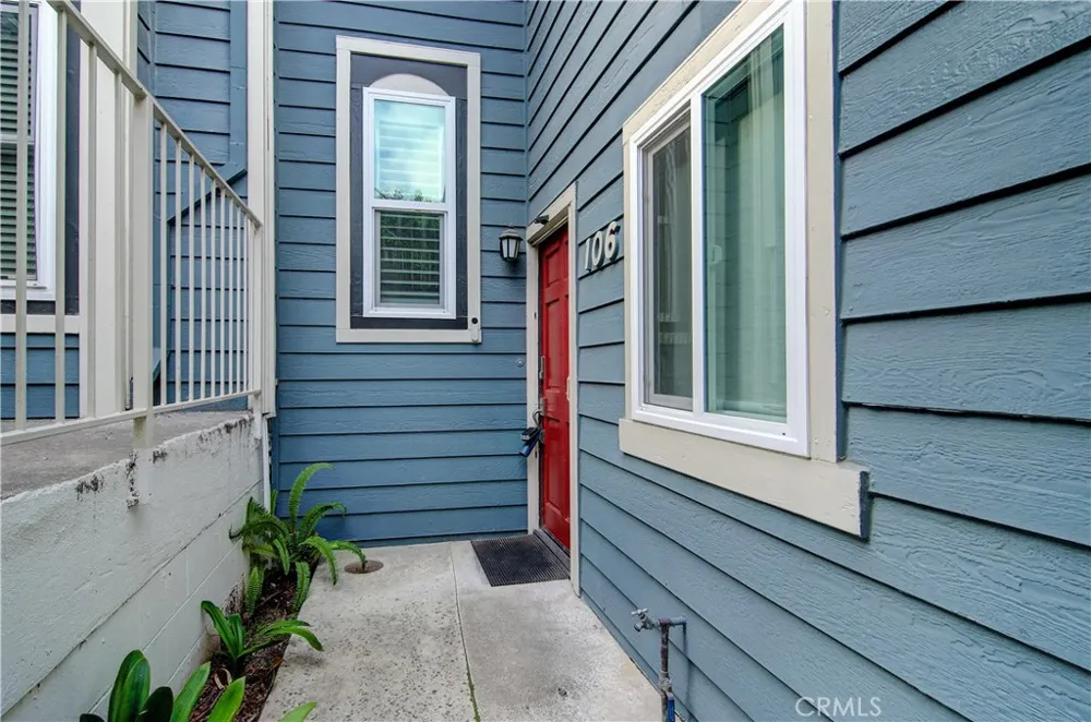 810 Baker #106 Costa Mesa, CA 92626