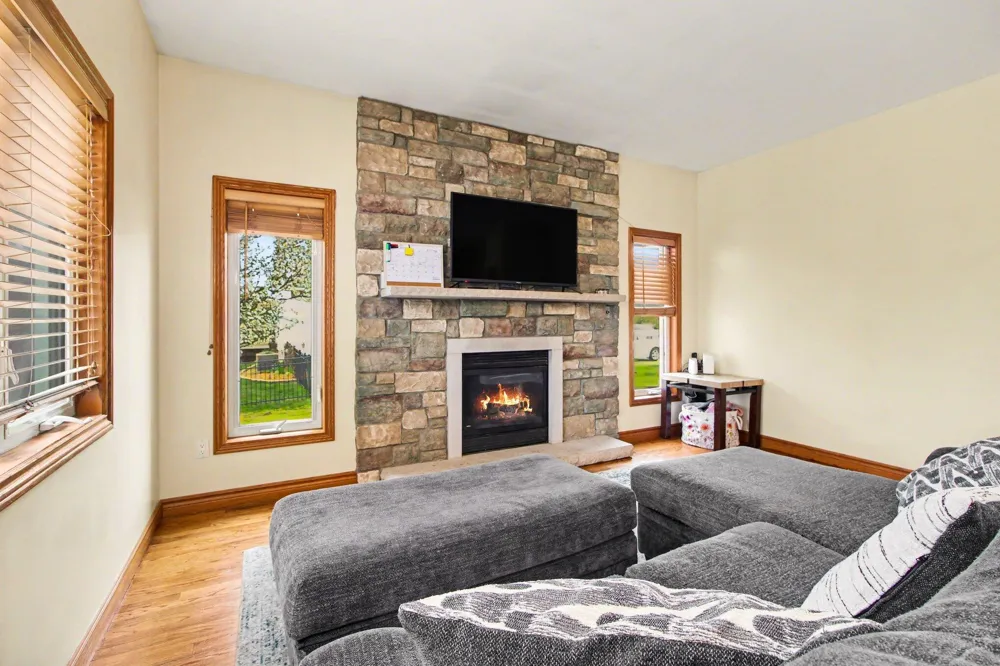 8060 Fox Tail Court Ypsilanti, MI 48197