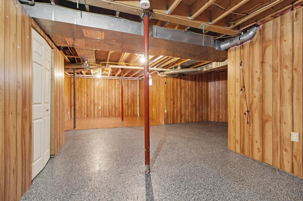 8060 Fox Tail Court Ypsilanti, MI 48197