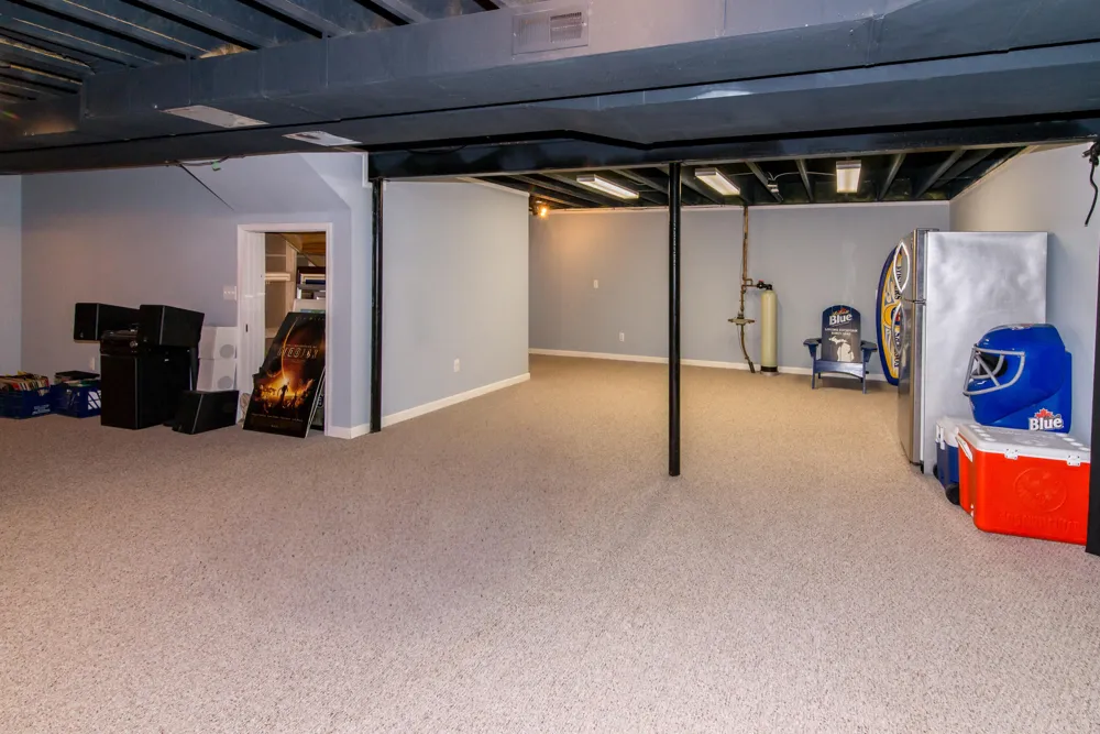 5994 Cedar Ridge Drive Ann Arbor, MI 48103