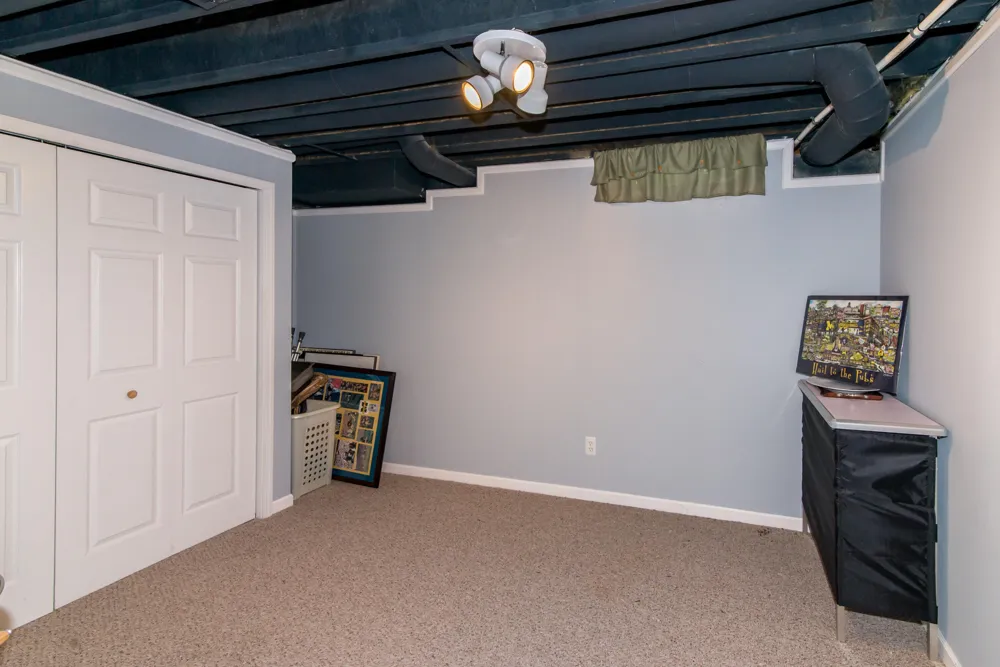 5994 Cedar Ridge Drive Ann Arbor, MI 48103
