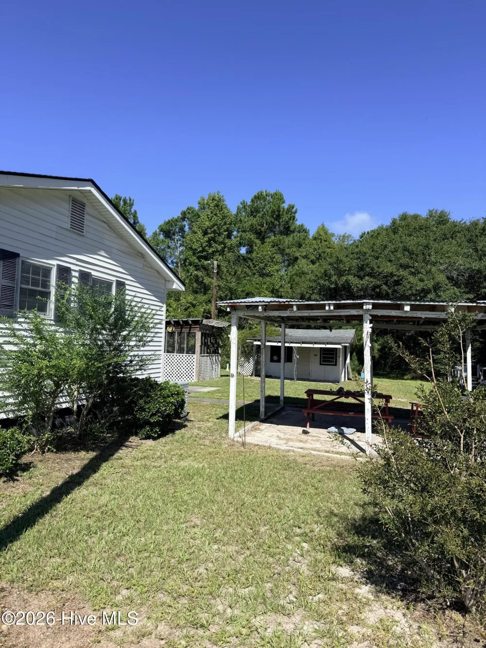 13285 Us Highway 17 Hampstead, NC 28443