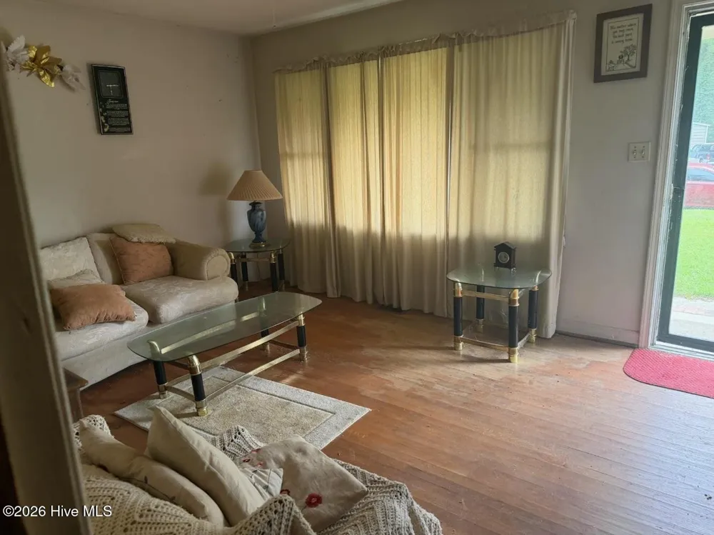 106 S Grandy Lane Windsor, NC 27983