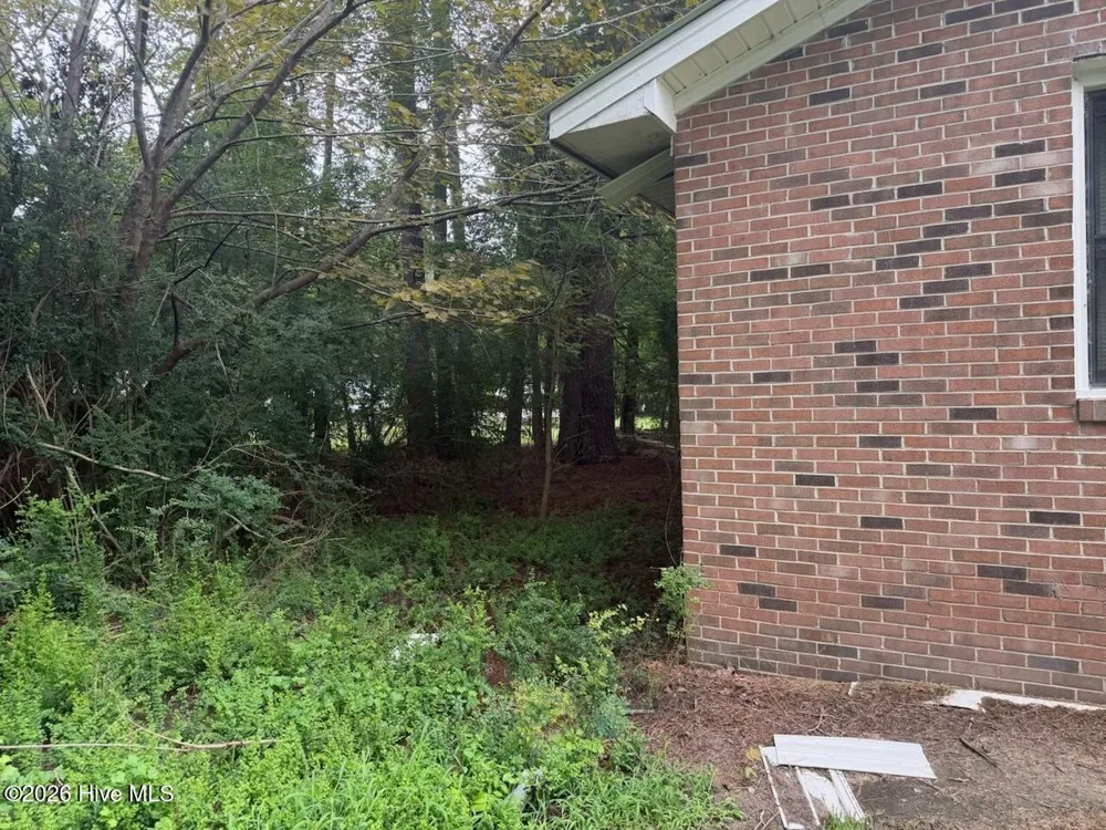 106 S Grandy Lane Windsor, NC 27983