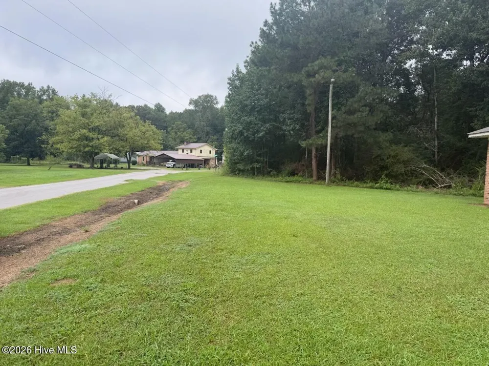 106 S Grandy Lane Windsor, NC 27983