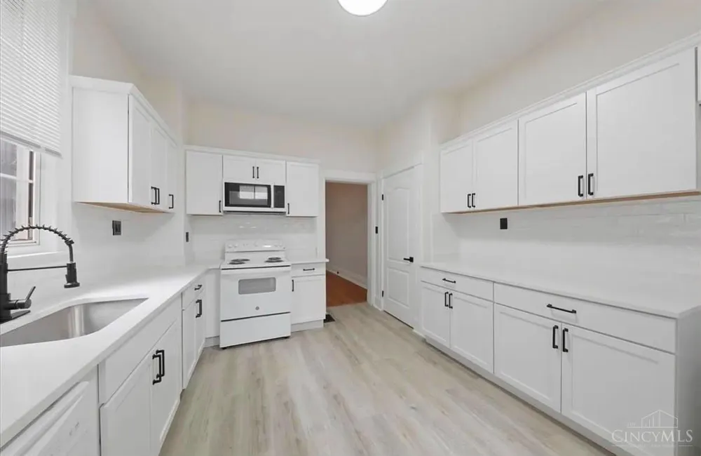 2502 Halstead Street Cincinnati, OH 45214