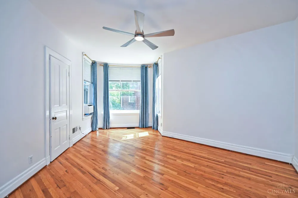 236 Loraine Avenue #2 Cincinnati, OH 45220