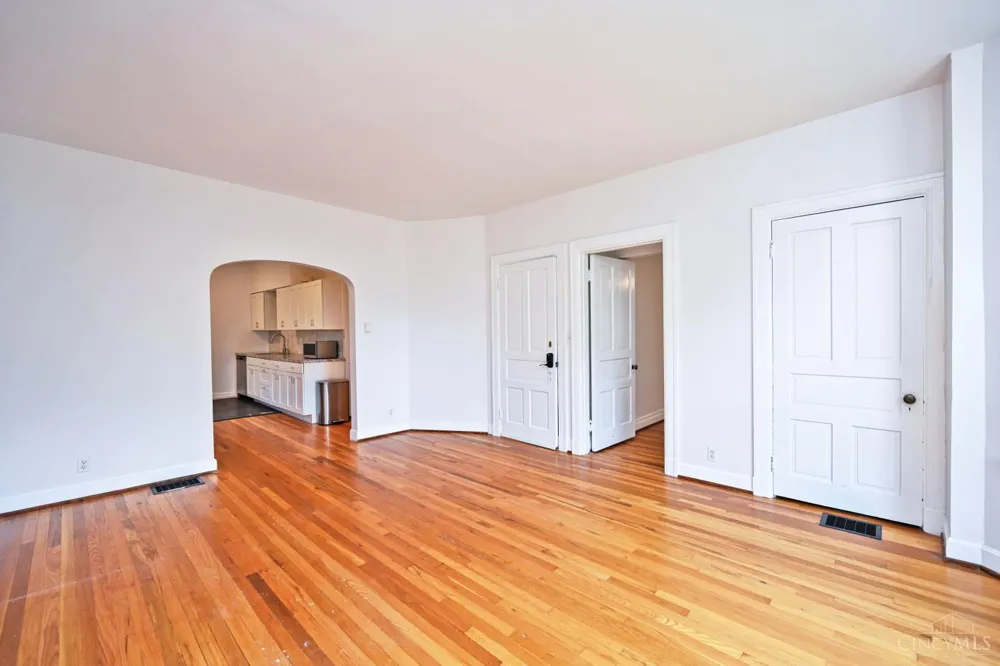 236 Loraine Avenue #2 Cincinnati, OH 45220