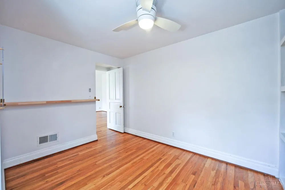236 Loraine Avenue #2 Cincinnati, OH 45220