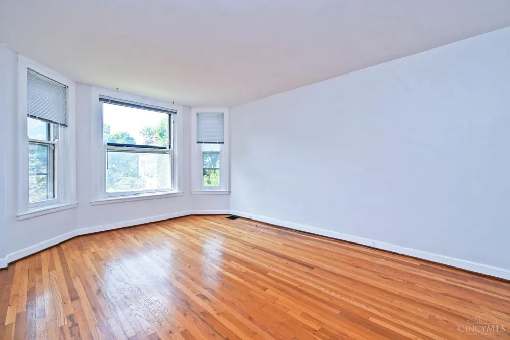 236 Loraine Avenue #2 Cincinnati, OH 45220