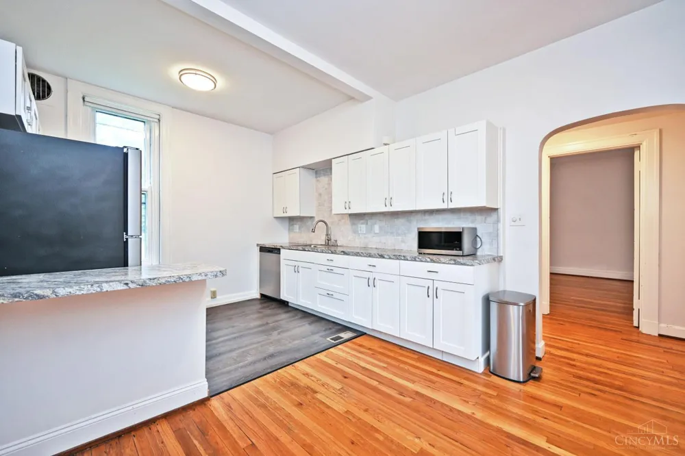 236 Loraine Avenue #2 Cincinnati, OH 45220
