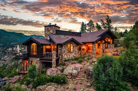 1201 Celadon Drive