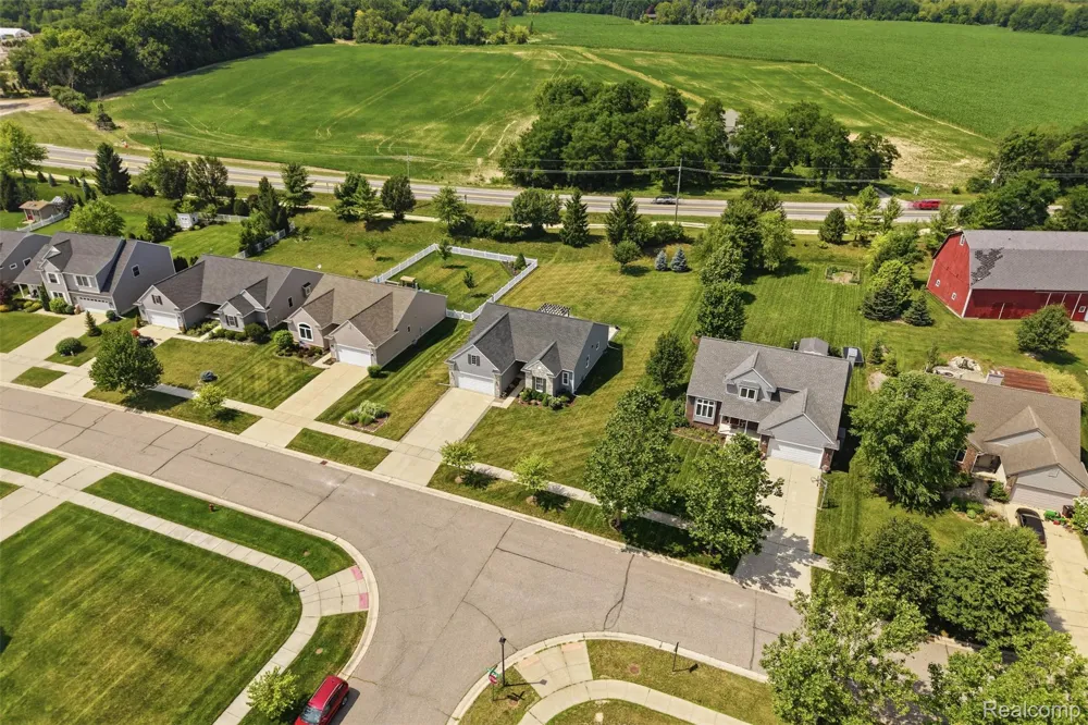 665 Marblewood Lane Pittsfield Charter Township, MI 48176