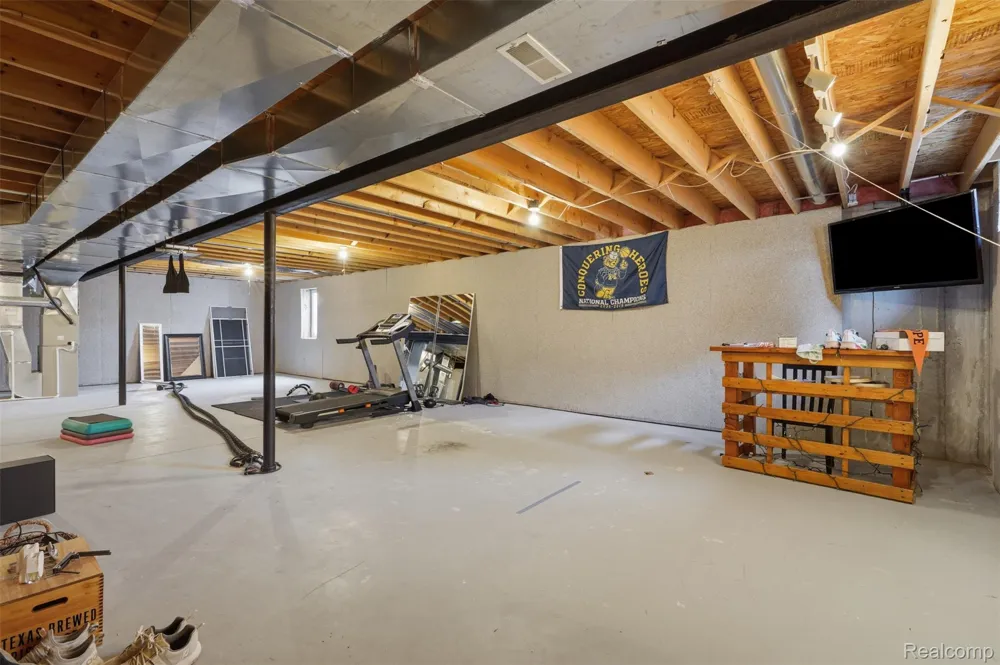 665 Marblewood Lane Pittsfield Charter Township, MI 48176