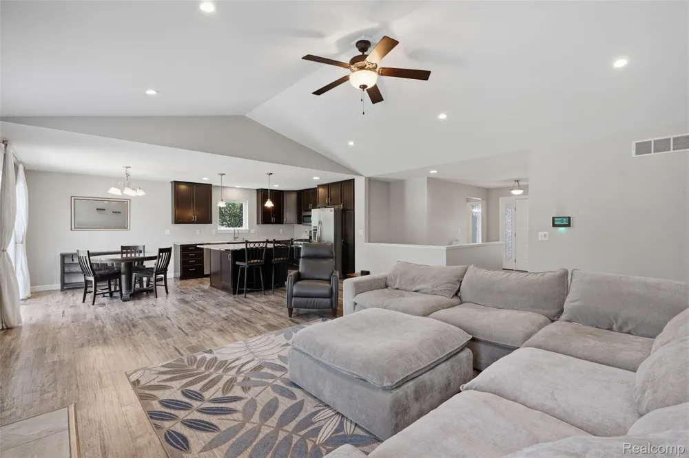 665 Marblewood Lane Pittsfield Charter Township, MI 48176