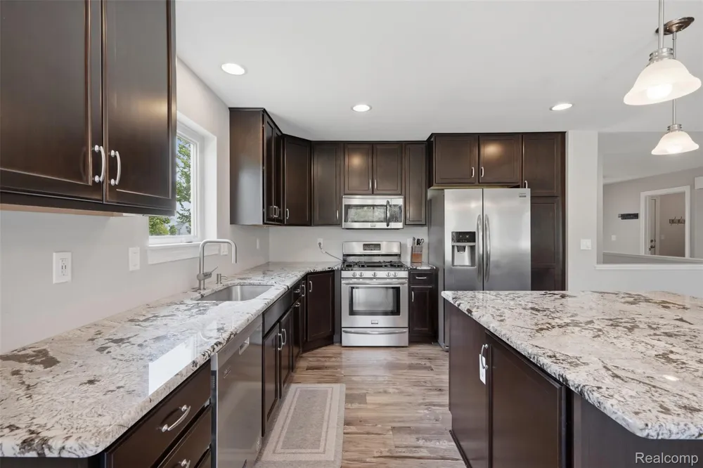 665 Marblewood Lane Pittsfield Charter Township, MI 48176