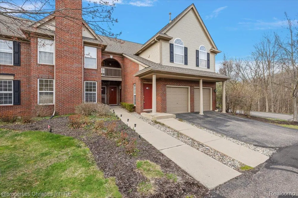 28360 Carlton Way Drive Novi City, MI 48377