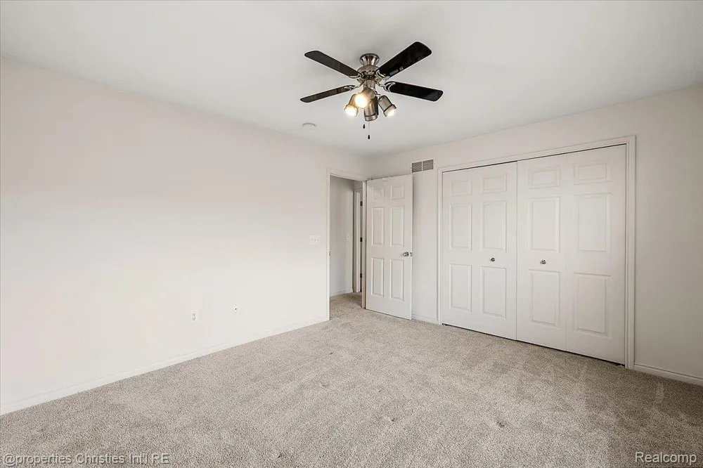 28360 Carlton Way Drive Novi City, MI 48377