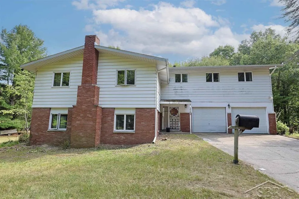3768 E Monroe Road Larkin Charter Township, MI 48642