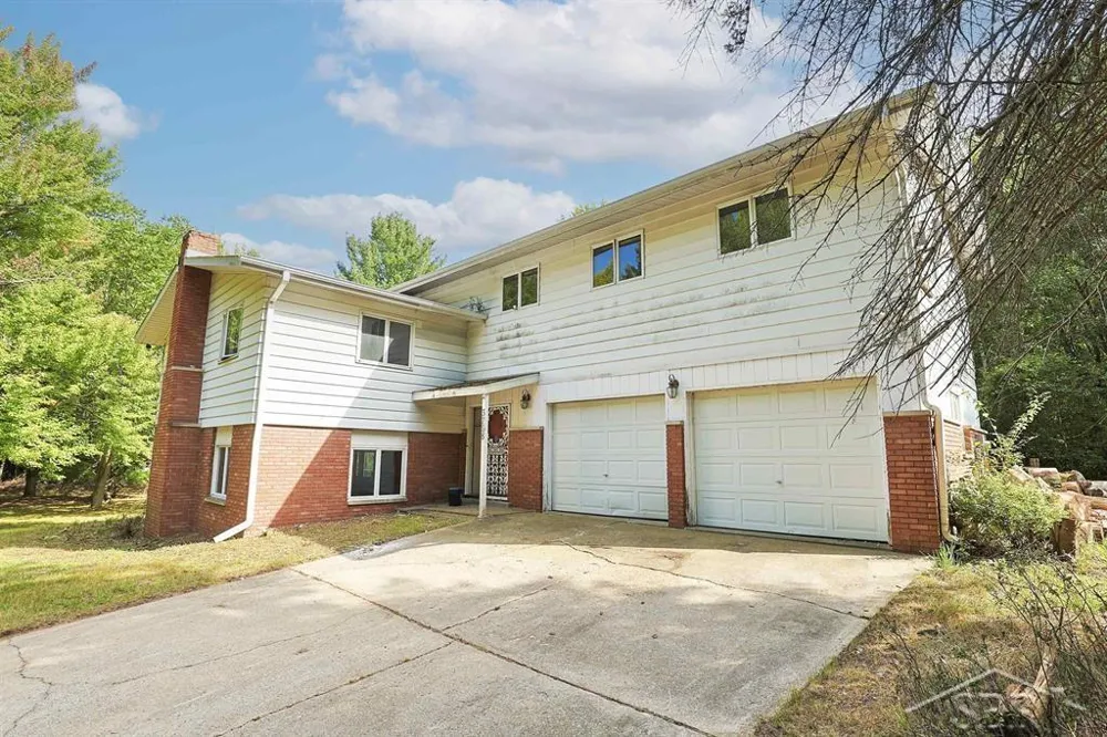 3768 E Monroe Road Larkin Charter Township, MI 48642
