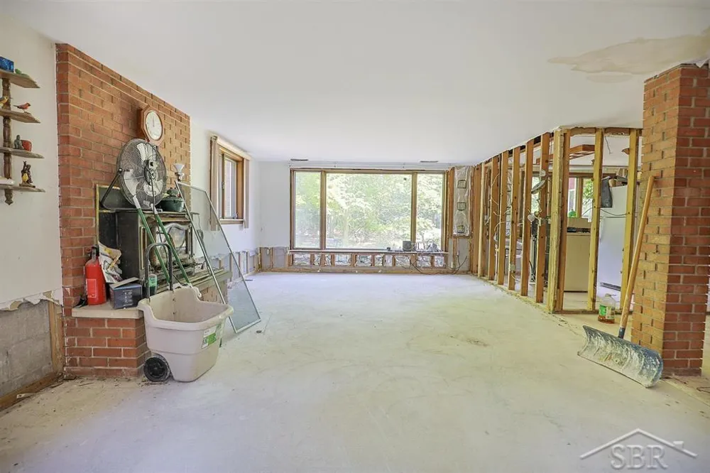 3768 E Monroe Road Larkin Charter Township, MI 48642