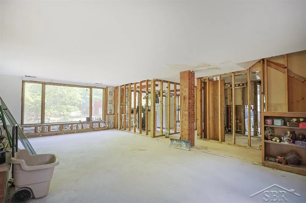 3768 E Monroe Road Larkin Charter Township, MI 48642