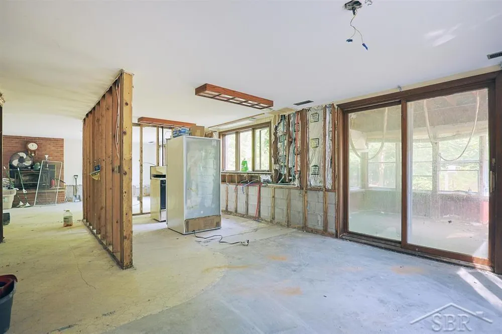 3768 E Monroe Road Larkin Charter Township, MI 48642