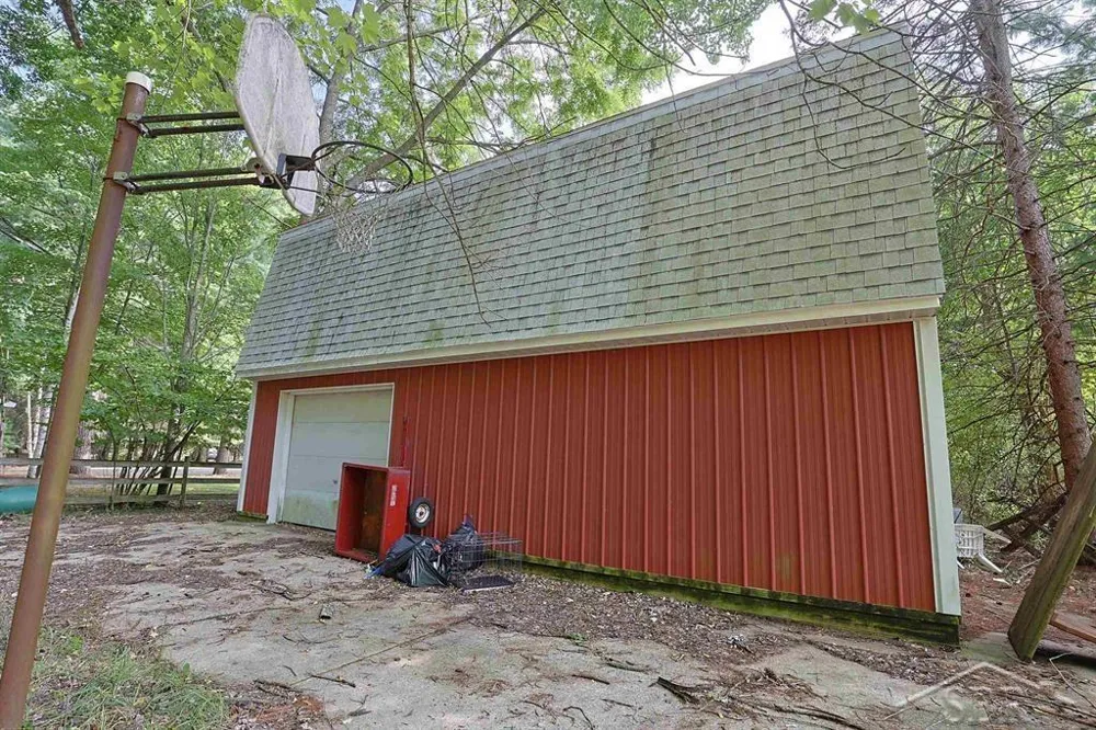 3768 E Monroe Road Larkin Charter Township, MI 48642