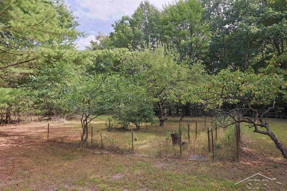 3768 E Monroe Road Larkin Charter Township, MI 48642