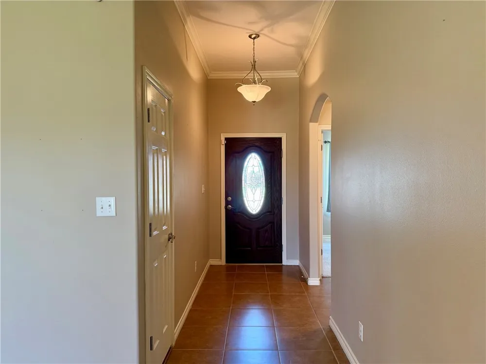 1907 Kelly Kingsville, TX 78363