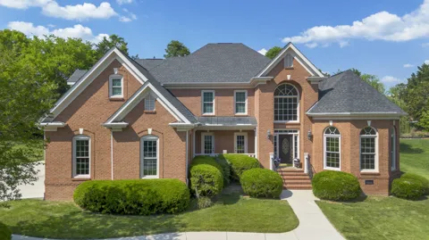 9713 Windrose Circle