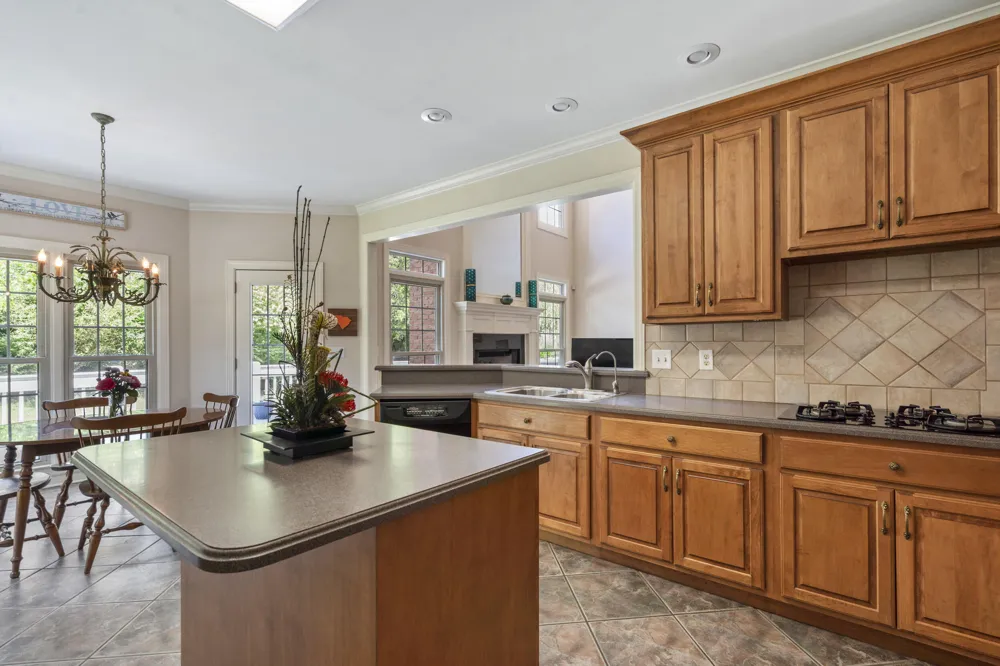 9713 Windrose Circle Chattanooga, TN 37421