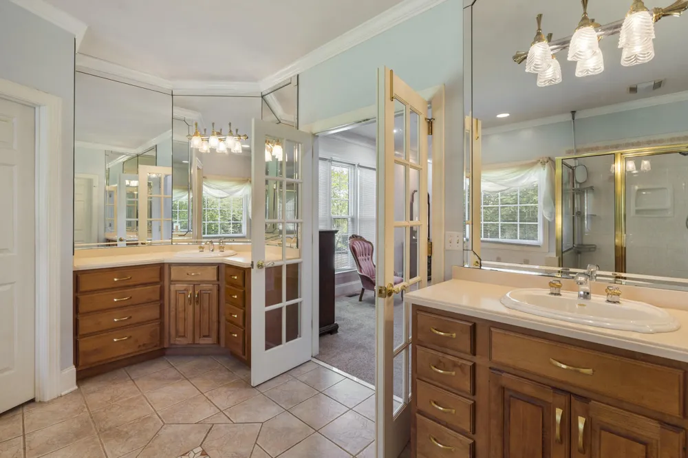 9713 Windrose Circle Chattanooga, TN 37421
