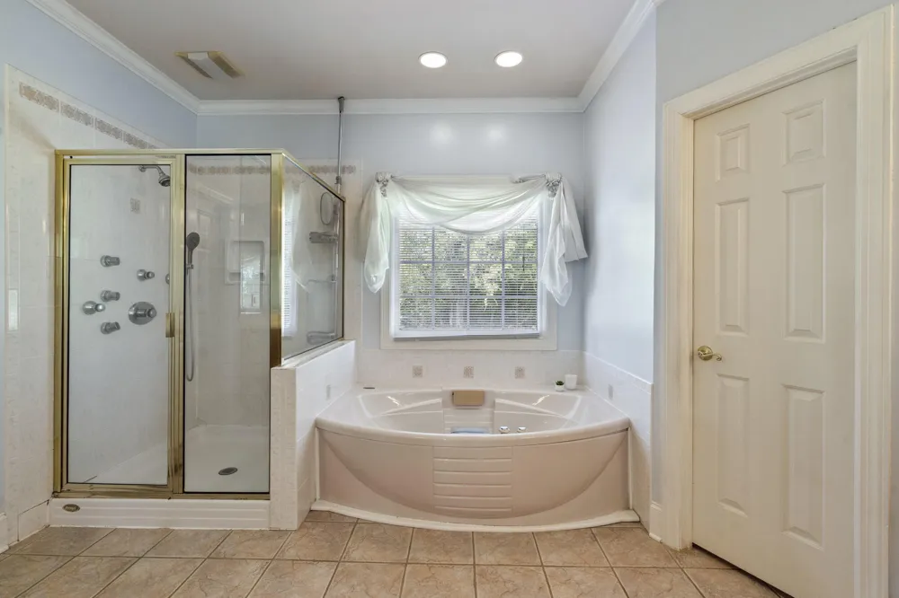 9713 Windrose Circle Chattanooga, TN 37421