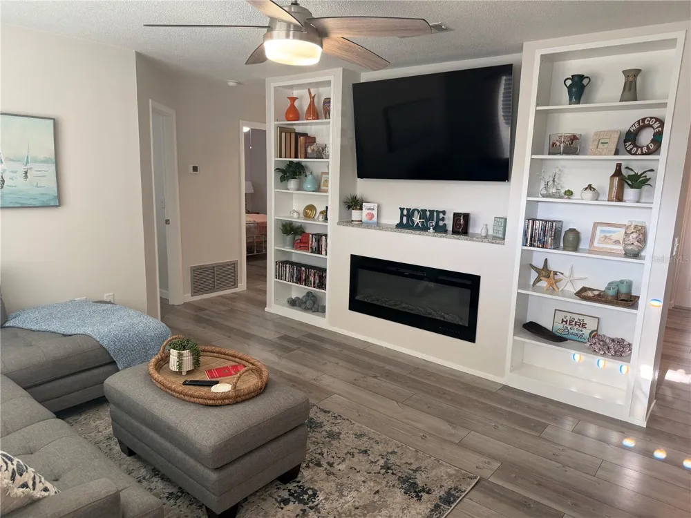 5231 POMPANO ROAD Venice, FL 34293