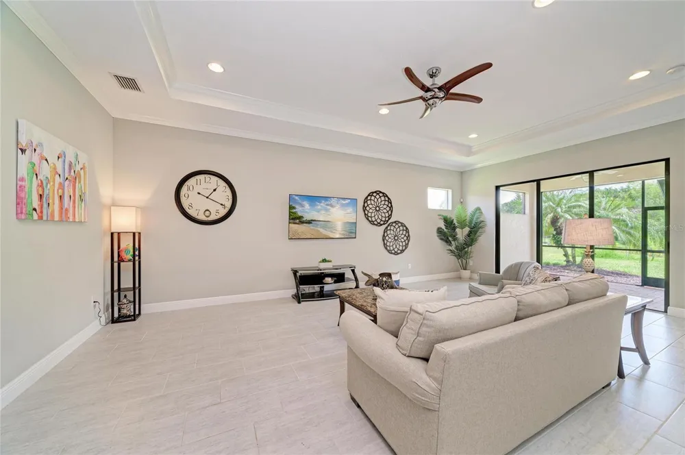 4645 ROYAL DORNOCH CIRCLE Bradenton, FL 34211