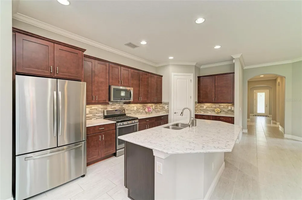 4645 ROYAL DORNOCH CIRCLE Bradenton, FL 34211