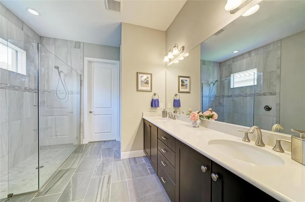 4645 ROYAL DORNOCH CIRCLE Bradenton, FL 34211