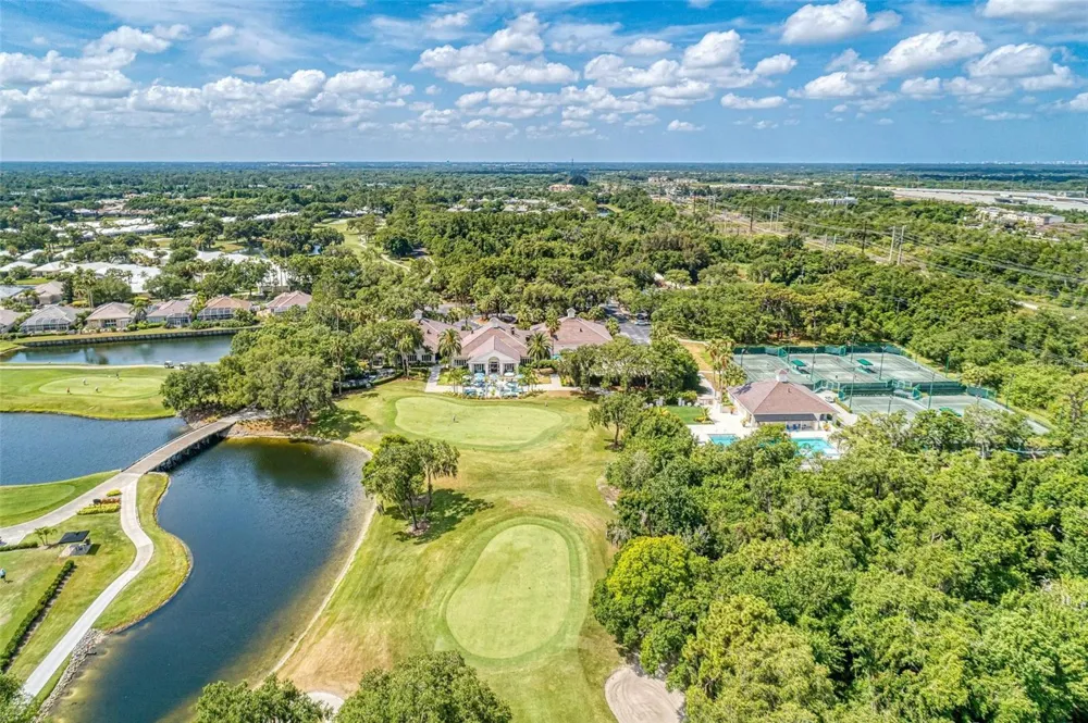 4645 ROYAL DORNOCH CIRCLE Bradenton, FL 34211