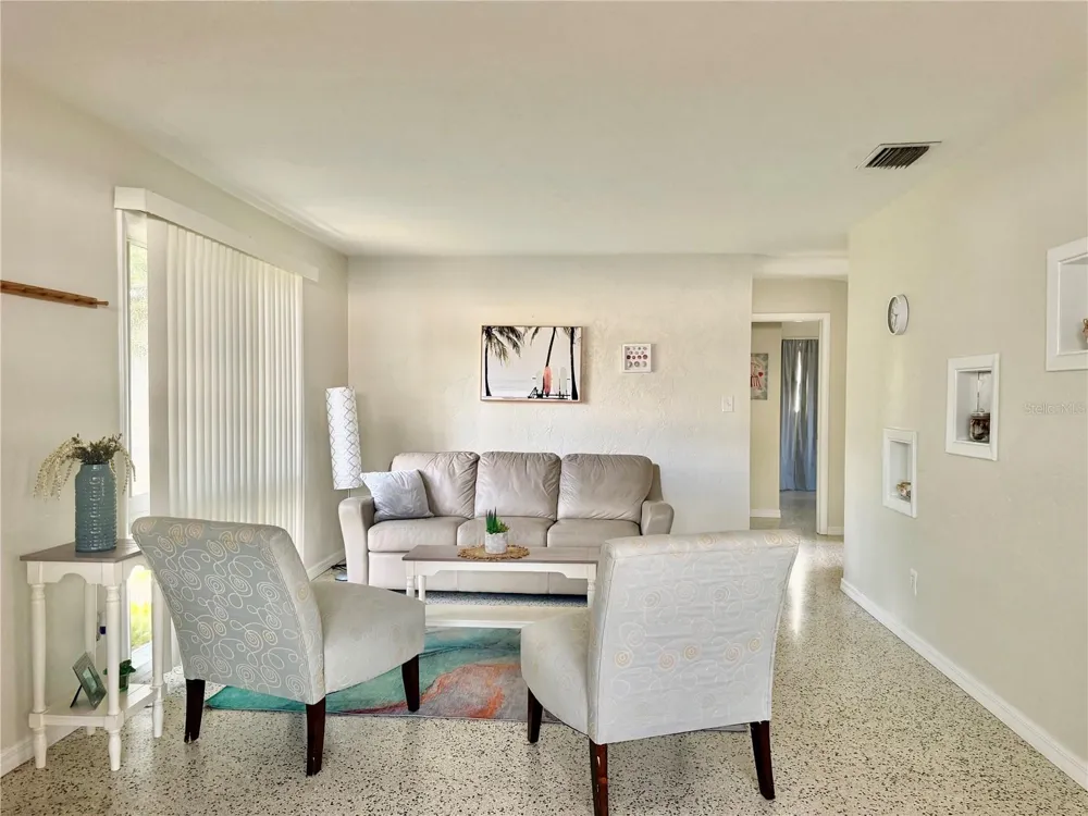 2941 POPLAR STREET Sarasota, FL 34237
