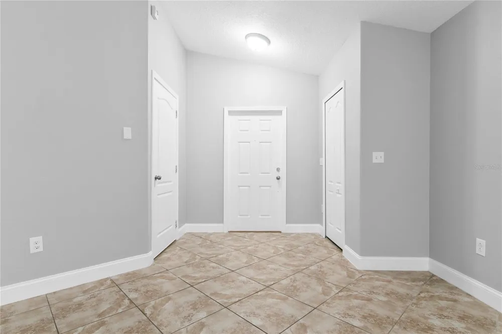 15407 LOST CREEK LANE Ruskin, FL 33573