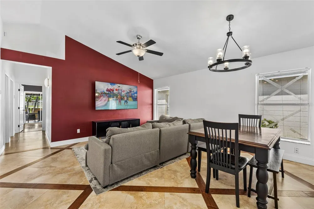 1218 SHOSHANNA DRIVE Orlando, FL 32825