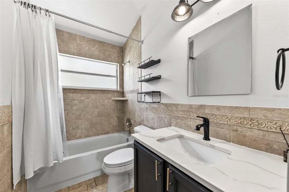 1218 SHOSHANNA DRIVE Orlando, FL 32825