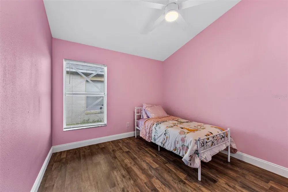 1218 SHOSHANNA DRIVE Orlando, FL 32825
