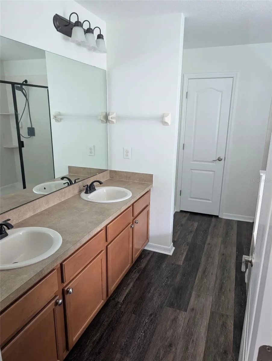 2979 ETOWAH PARK BOULEVARD Tavares, FL 32778