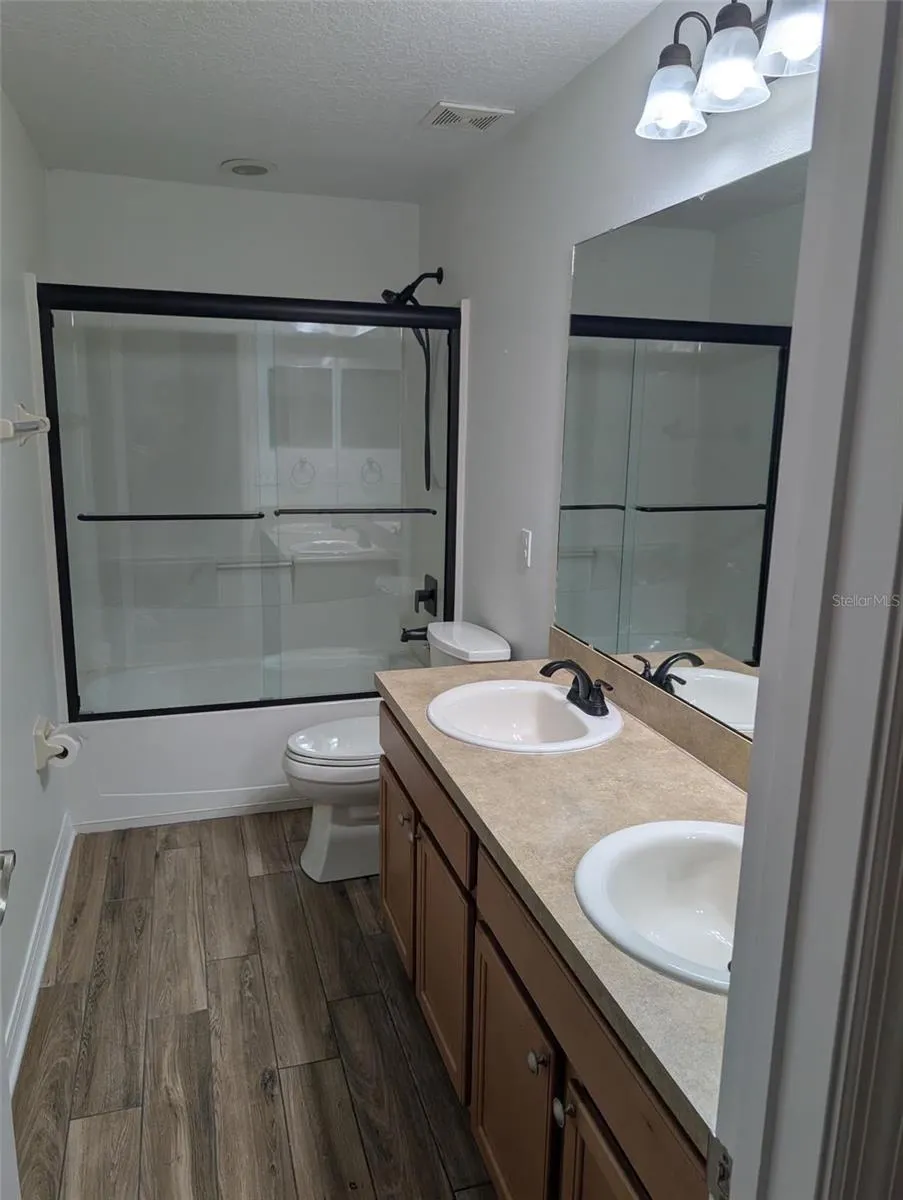 2979 ETOWAH PARK BOULEVARD Tavares, FL 32778