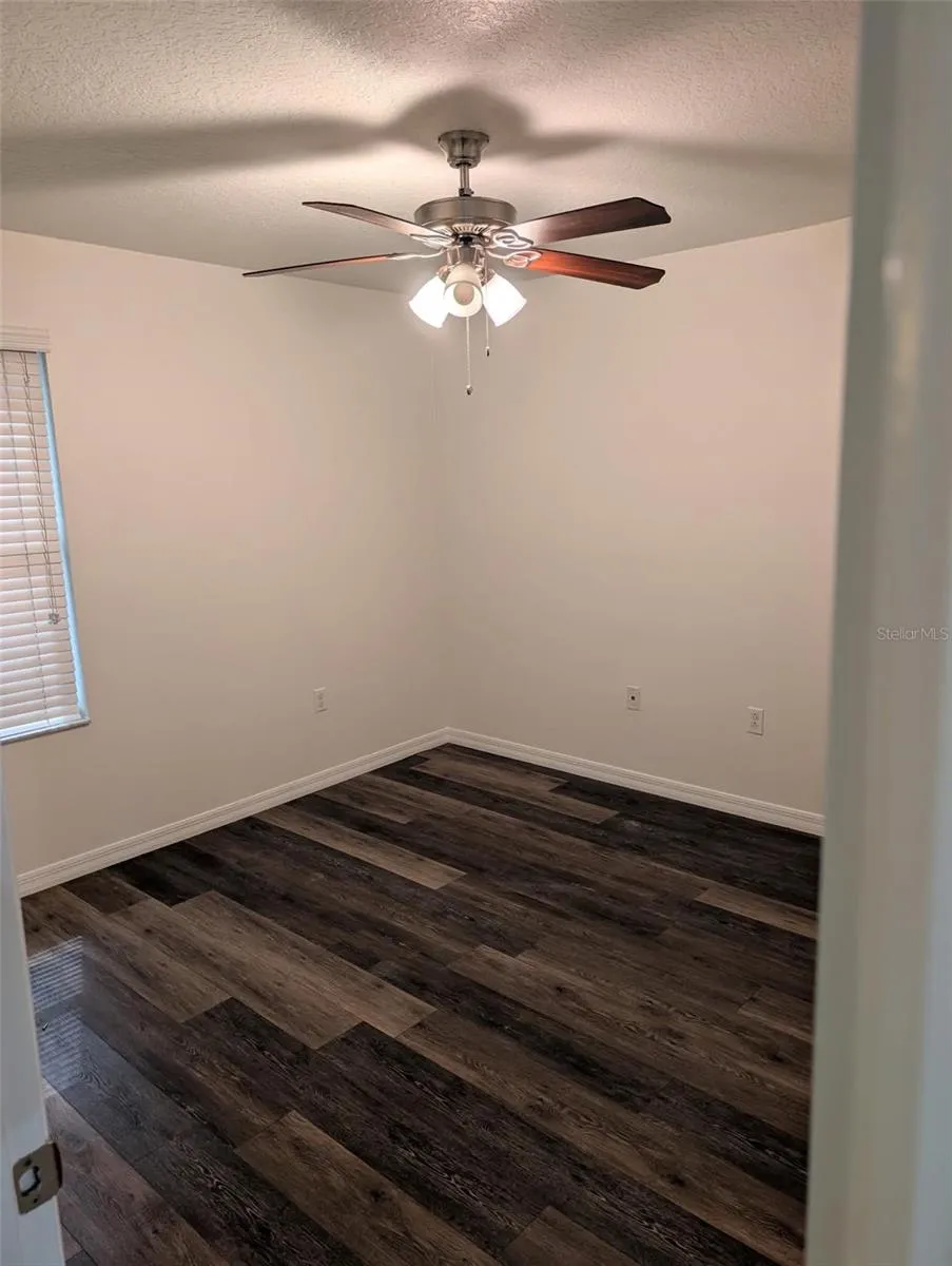 2979 ETOWAH PARK BOULEVARD Tavares, FL 32778